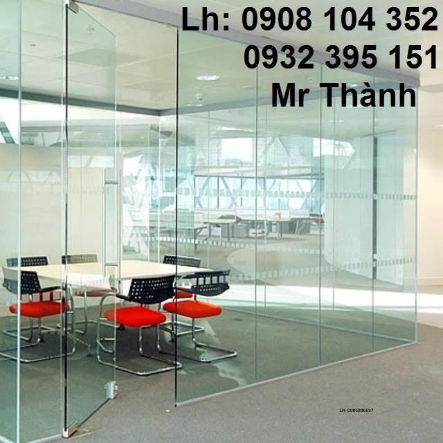 vách ngăn kính cường lực